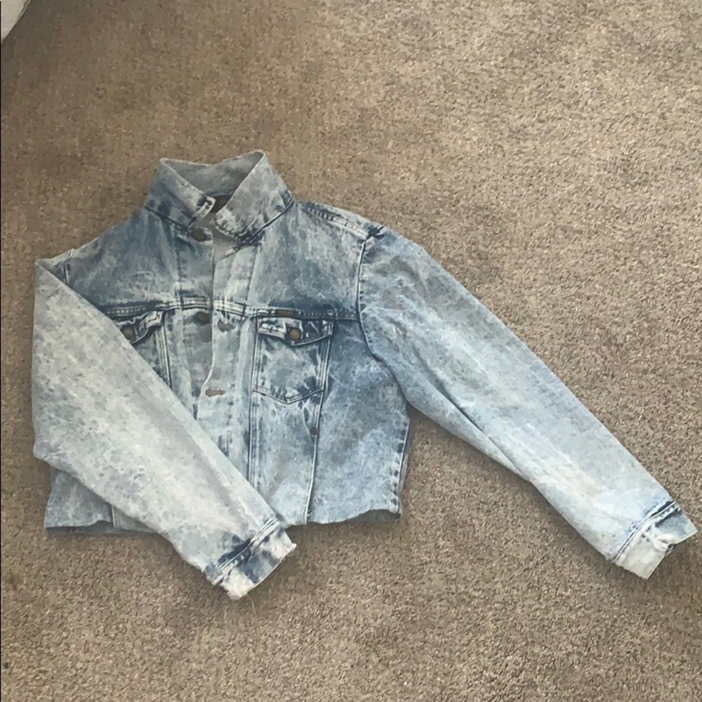 Women’s vintage denim jacket